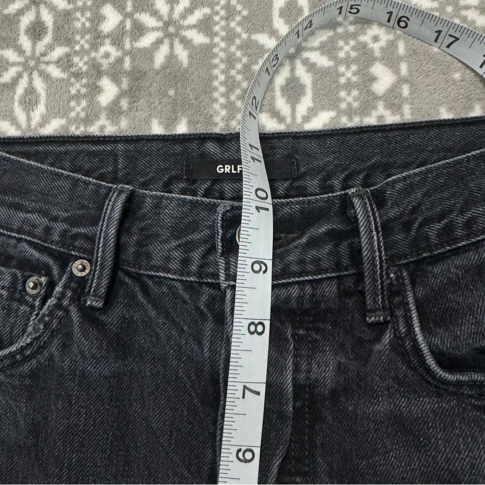 GRLFRND Karolina‎ Skinny High Rise In Hold Up Black Button Fly Raw Hem Size 25